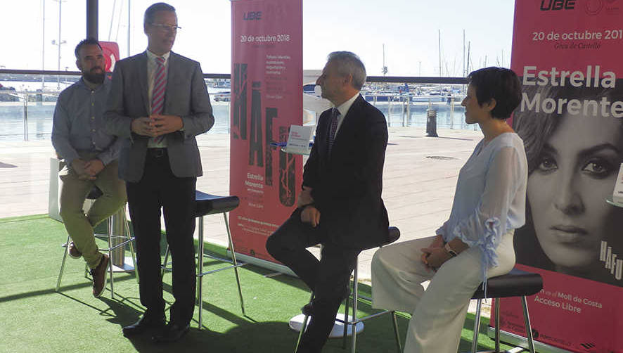 De izquierda a derecha: Rafa Sim&oacute;, teniente alcalde del Grao; Bruno D&egrave; Bievre, presidente de UBE Corporation Europe; Francisco Toledo, presidente de la Autoridad Portuaria de Castell&oacute;n, y Merche Gal&iacute;, alcaldesa de Almassora, durante la rueda de prensa para la presentaci&oacute;n de los actos.