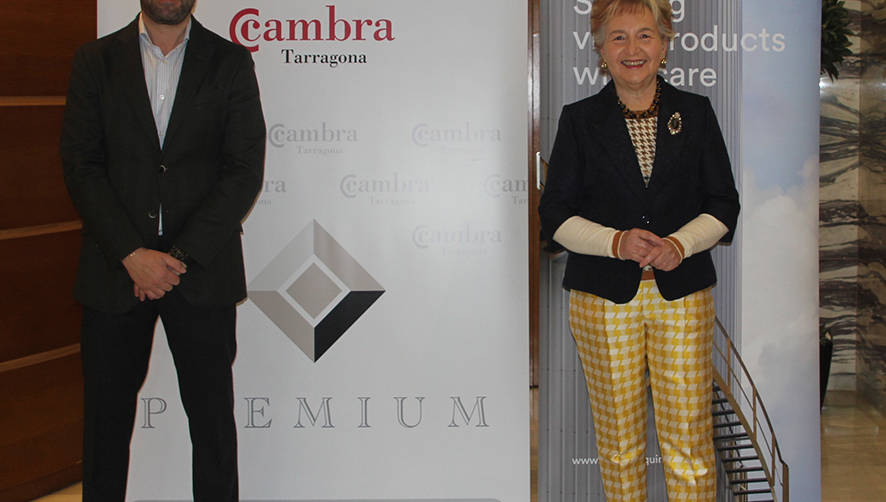 Eduardo Sa&ntilde;udo, director general de Vopak Terquimsa, y Laura Roig&eacute;, presidenta de la Cambra de Comer&ccedil; Tarragona.