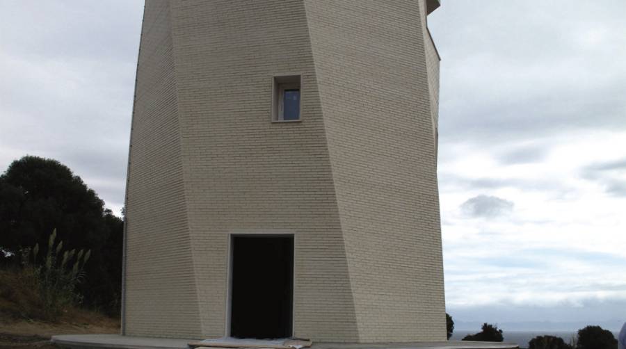 Punta Paloma recupera la esencia de su faro