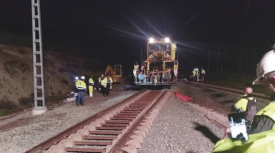 Transportes adjudica el ancho estándar entre Alicante y La Encina