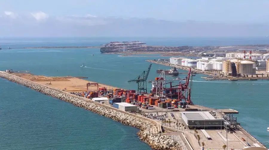 Port de Barcelona seguirá impulsando el bunkering de GNL como alternativa sostenible