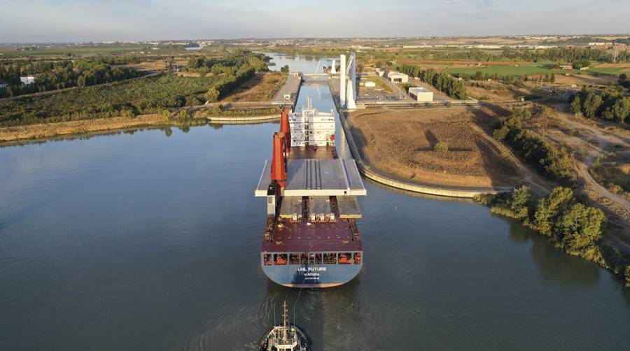 La carga de proyecto es un tr&aacute;fico estrat&eacute;gico y, por ello, la APS est&aacute; mejorando el muelle de Armamento.