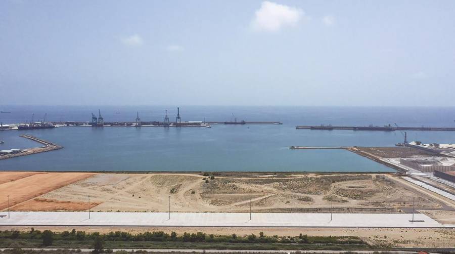 7 ingenierías optan a la asistencia técnica de la ampliación del muelle de Costa de Castellón