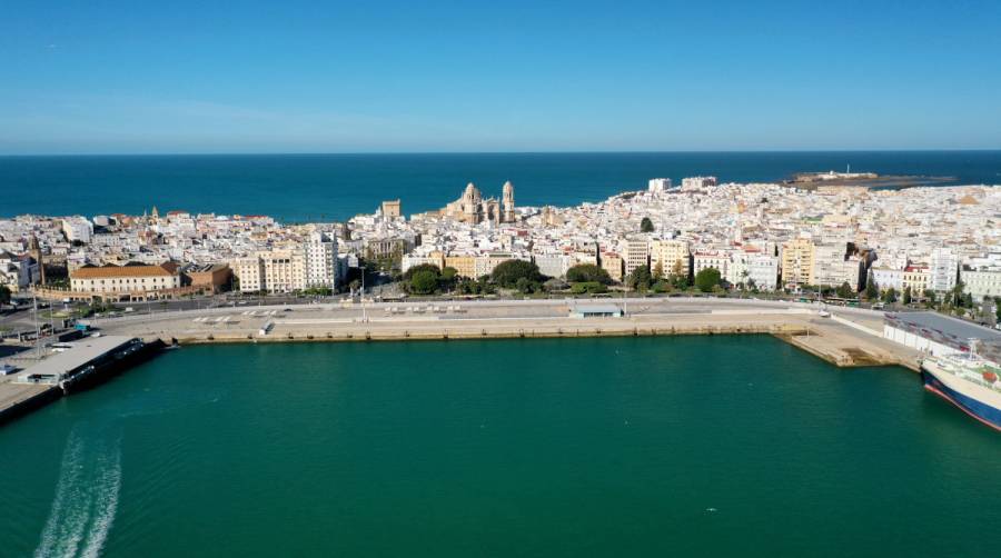 El Plan Especial del Puerto en C&aacute;diz reserva 335.000 metros cuadrados a la integraci&oacute;n puerto-ciudad