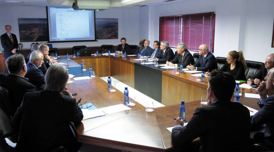 El Puerto de Algeciras acoge la reuni&oacute;n preparatoria de la OPE 2015