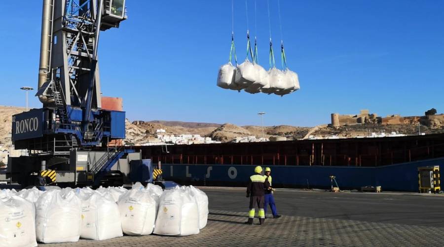 Siguen creciendo las exportaciones desde los puertos de Almer&iacute;a y Carboneras