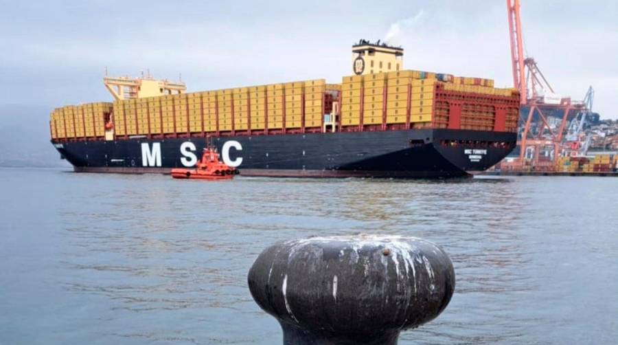 El Puerto de Vigo recibe al “MSC Turkiye”, el mayor portacontenedores del mundo