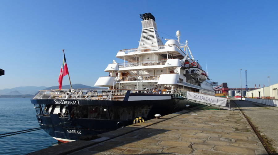 El Puerto de Santander tiene previstas, por el momento, dos escalas del buque de lujo &quot;SeaDream I&quot;.