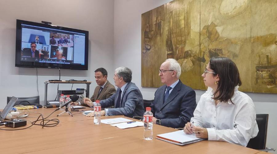 La prórroga de las concesiones en puertos, a debate en Santander