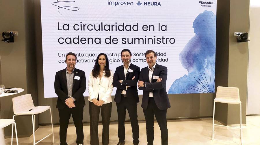 José Guaita, presidente de Heura, Carla Bassó y Dani Lloret, responsables de cadena de suministro en Improven, y Joan Ros, desarrollo de negocio en Heura.