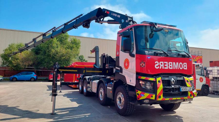 Port de Barcelona incorpora un nuevo vehículo de emergencias