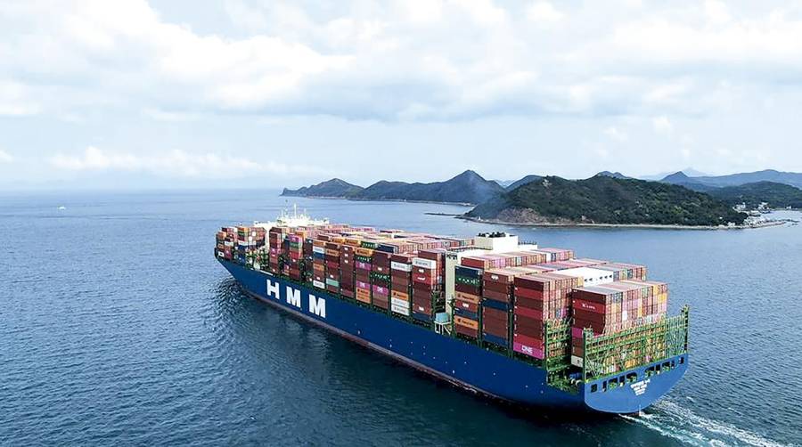 Drewry afirma que el consenso del mercado sugiere que la oferta de Harim y JKL Partners está valorada en unos 4.900 millones de dólares.