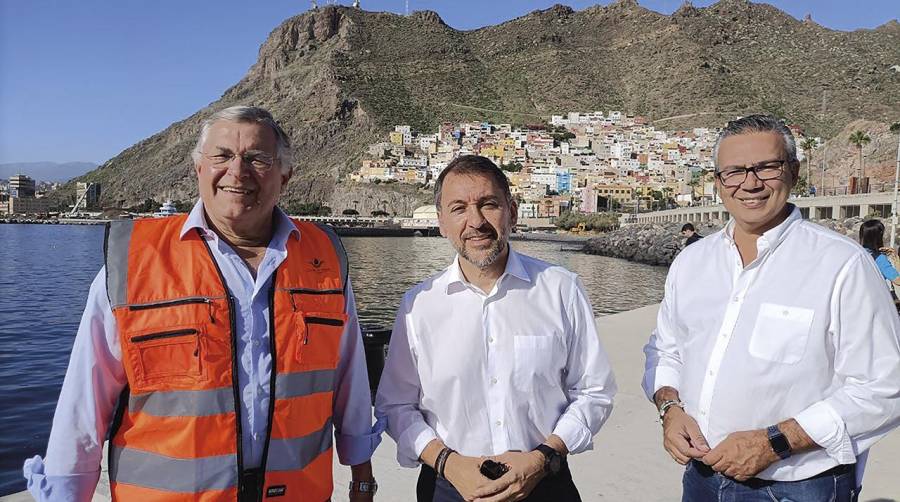 Las obras en Acapulco-El Bloque son ejecutadas y dirigidas por la entidad portuaria y costeadas por el Ayuntamiento de Santa Cruz de Tenerife.