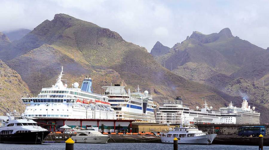 M&aacute;s de 26.000 cruceristas transitar&aacute;n el Puerto de SC de Tenerife durante Semana Santa