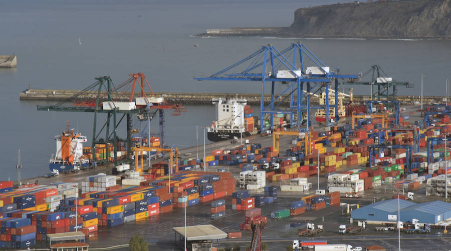 En 2018, CSP Iberian Bilbao Terminal, S.L. (CSPB) alcanz&oacute; un r&eacute;cord anual de operaciones con un movimiento total de 600.079 TEUs.