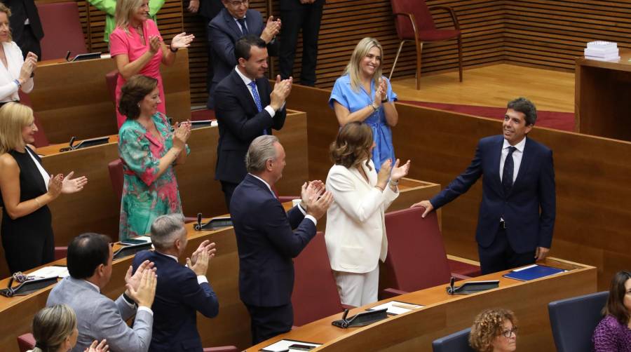 Carlos Mazón, presidente de la Generalitat Valenciana, tras jurar su cargo esta mañana como nuevo jefe del Consell.