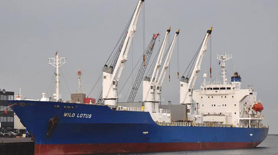 El primer barco que arriba a Marín con esta mercancía será el “Wild Lotus”