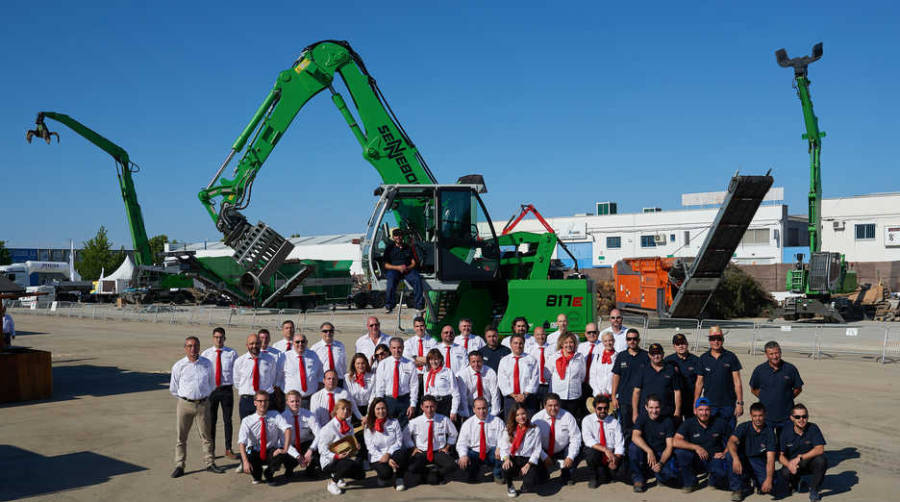 La compa&ntilde;&iacute;a celebr&oacute; los 40 a&ntilde;os de su creaci&oacute;n en las futuras instalaciones de San Fernando de Henares.