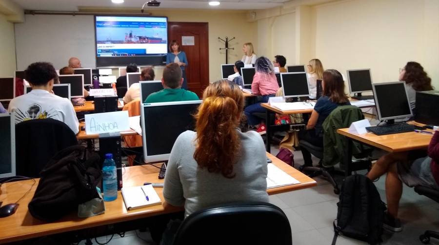 Inauguración del curso “Gestión administrativa y financiera del comercio internacional” en Sarriko Business School, en Bilbao.