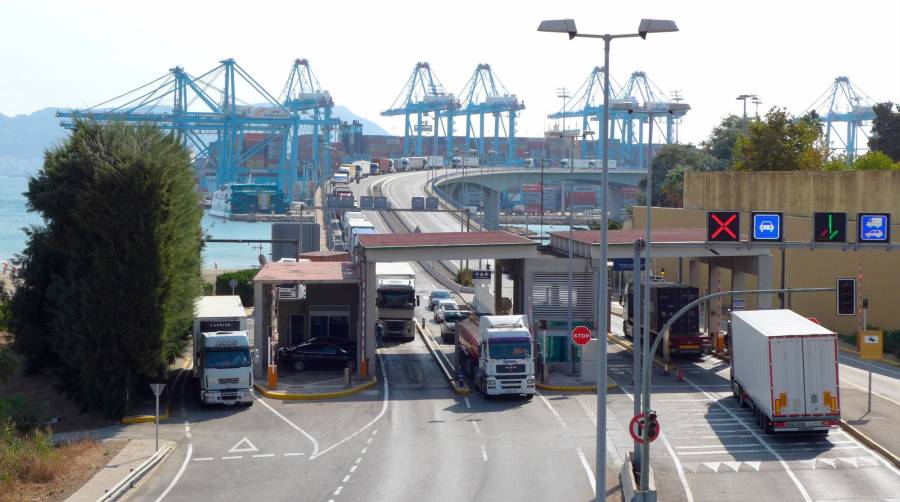 El Acceso Norte del Puerto de Algeciras fue inaugurado a principios de 1999.