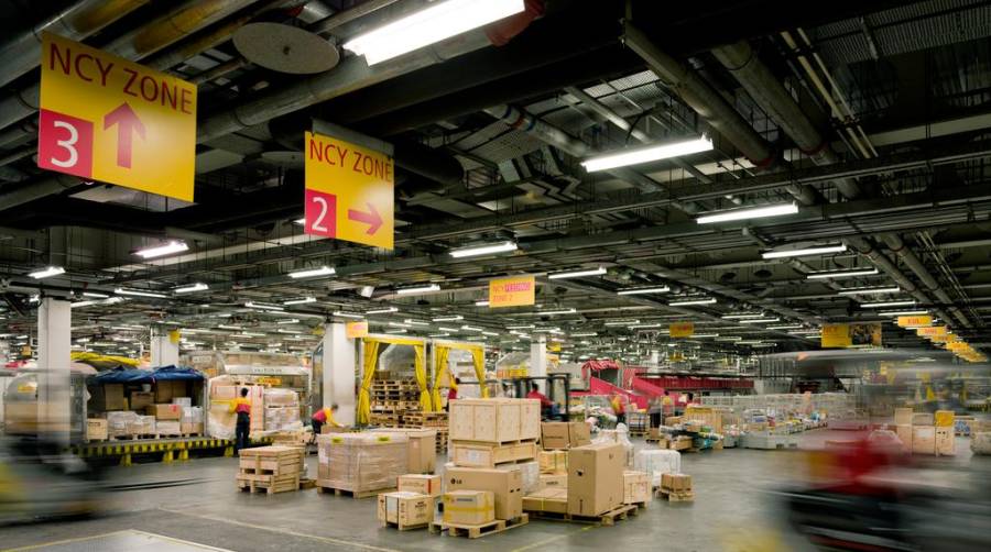 DHL Group aumentó sus ingresos un 23,4% en el segundo trimestre