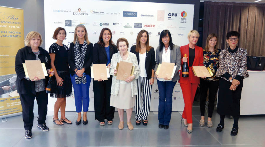 Merc&egrave; Conesa recibe el premio We Leadership en la jornada Women Evolution celebrada en Sant Cugat