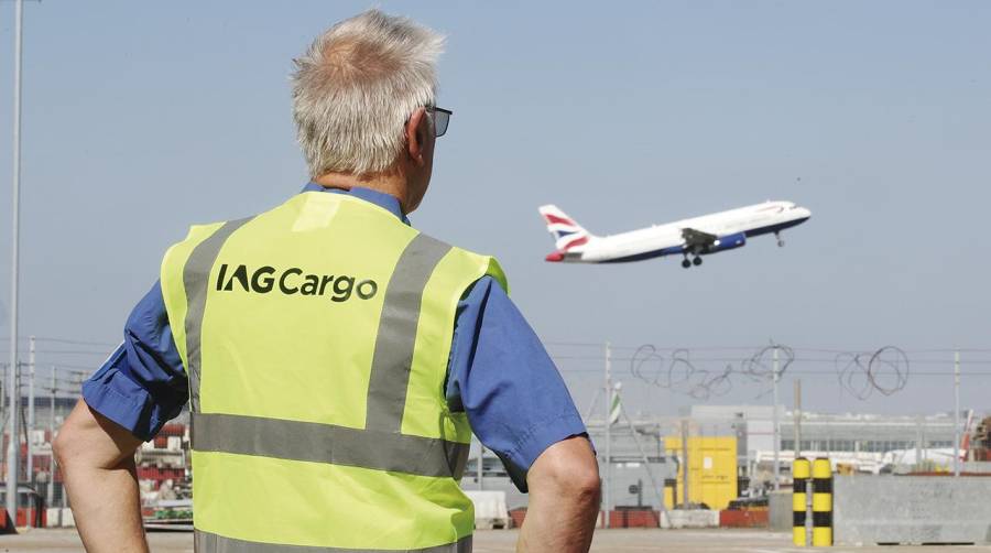 DHL e IAG Cargo renuevan su cooperación para el impulso del transporte aéreo sostenible