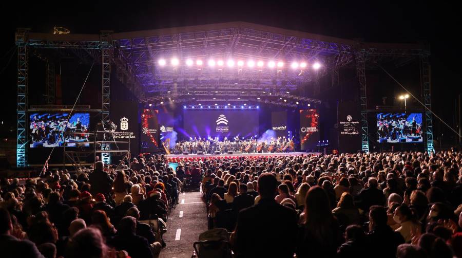 9.000 personas asisten al Concierto de Navidad Puertos de Tenerife