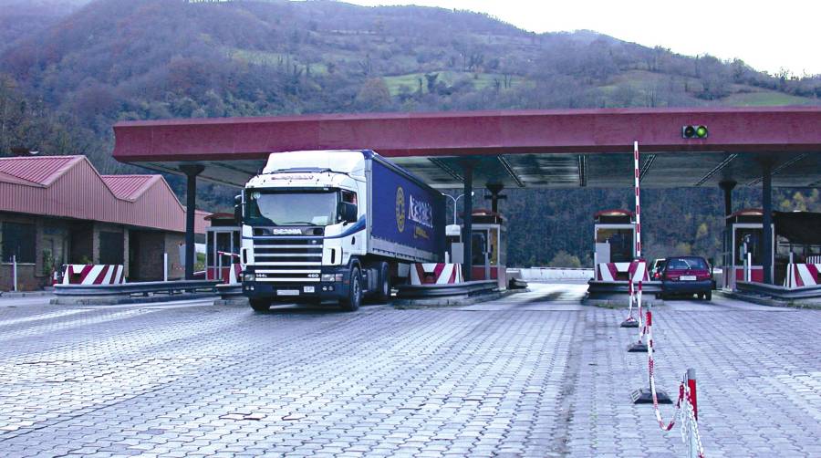 Esta es la tercera Norma Foral que la Diputación de Gipuzkoa pone en marcha para establecer un sistema de pago por uso a los transportistas.