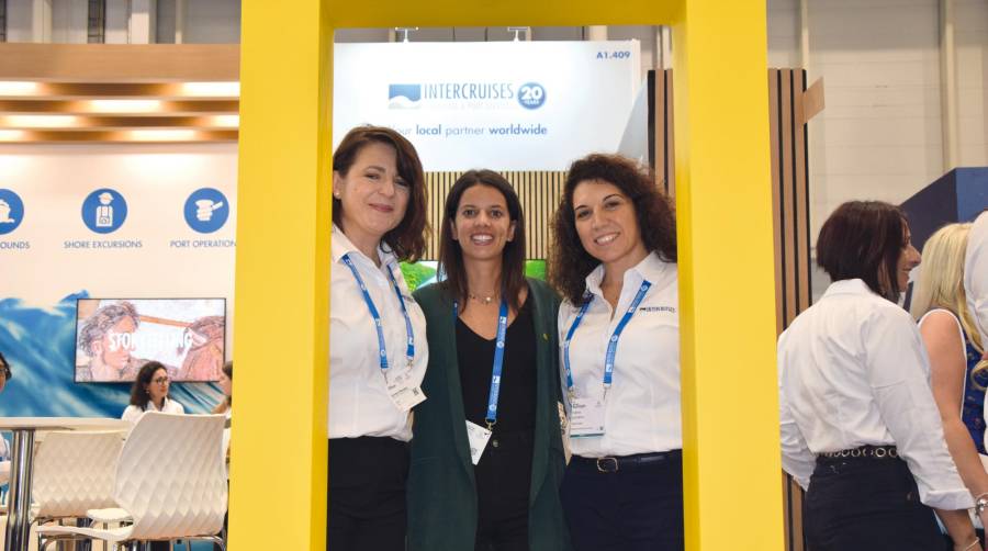 Carmen Morosan, manager de National Geographic Day Tours; Eira Megas Diez, de National Geographic; y Virginia Quintairos, Business Development director. Foto B.C.