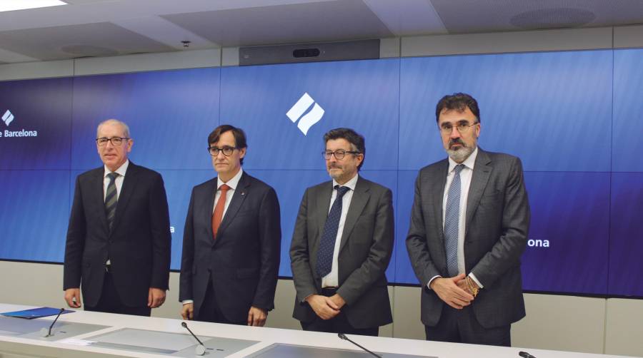 José Alberto Carbonell, presidente entrante de Port de Barcelona; Salvador Illa, presidente de la Generalitat de Catalunya; Álvaro Rodríguez Dapena, presidente de Puertos del Estado; y Lluís Salvadó, presidente saliente de Port de Barcelona. Foto M.V.