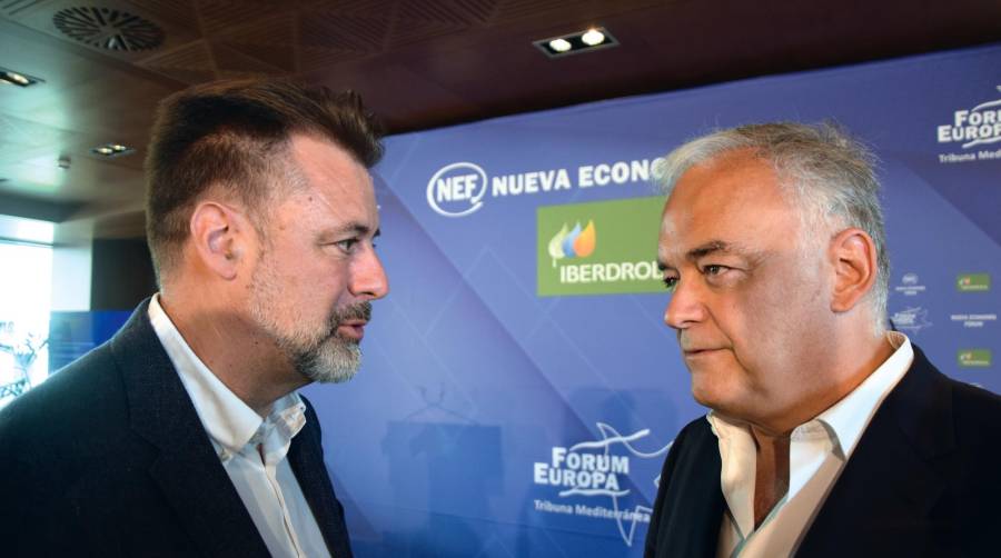 Ignacio Ballester, subdirector de MSC España; y Esteban González Pons, cabeza de lista por Valencia del PP al Congreso de los Diputados, mantuvieron un encuentro el pasado miércoles en tono amable y constructivo. Foto R.T.