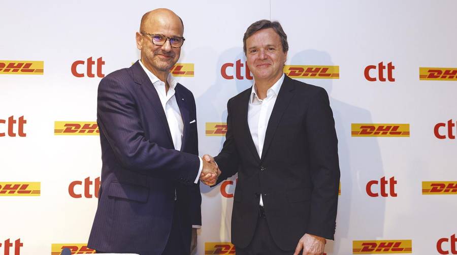 João Bento, CEO de CTT-Correios de Portugal y Pablo Ciano, CEO de DHL eCommerce.