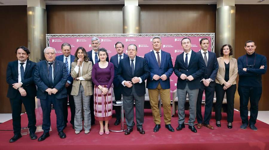 Antonio Torregrosa, Francisco Tirado, Javier Quesada, Mercedes Pardo, Francisco Prado, Mar Chao, Javier Garat, Vicente Boluda, Vicente Martínez, Gustavo Santana, Francisco Javier Benítez, Elena Seco y Jorge Olcina. Foto R. T.