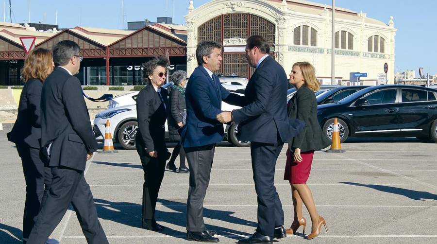 Visita de Óscar Puente al Puerto de Valencia