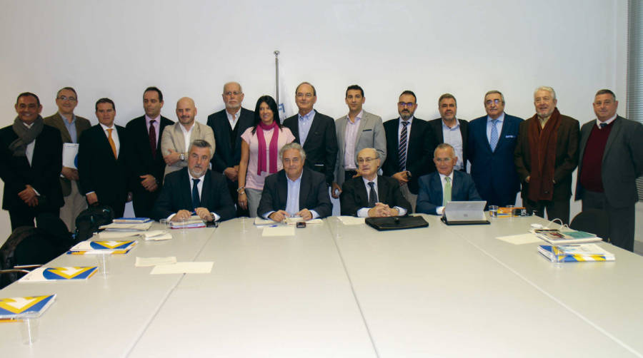 La reuni&oacute;n del comit&eacute; ejecutivo de FETEIA-OLTRA celebrada ayer en Barcelona cont&oacute; con una numerosa asistencia de representantes de las distintas ATEIAs. Foto E. Garc&iacute;a.