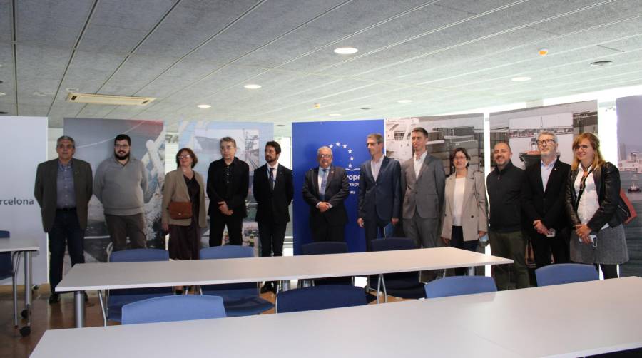 Imagen de la visita a las instalaciones que albergarán los primeros cursos del Institut de la Logística. Foto A.Tejera.