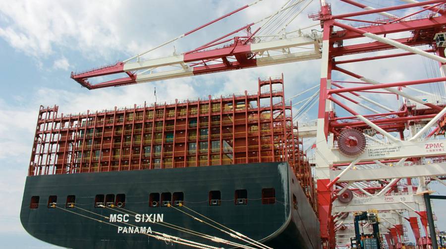 Escala del “MSC Sixin” en el puerto de Barcelona en junio de 2020. Foto Alba Tejera.