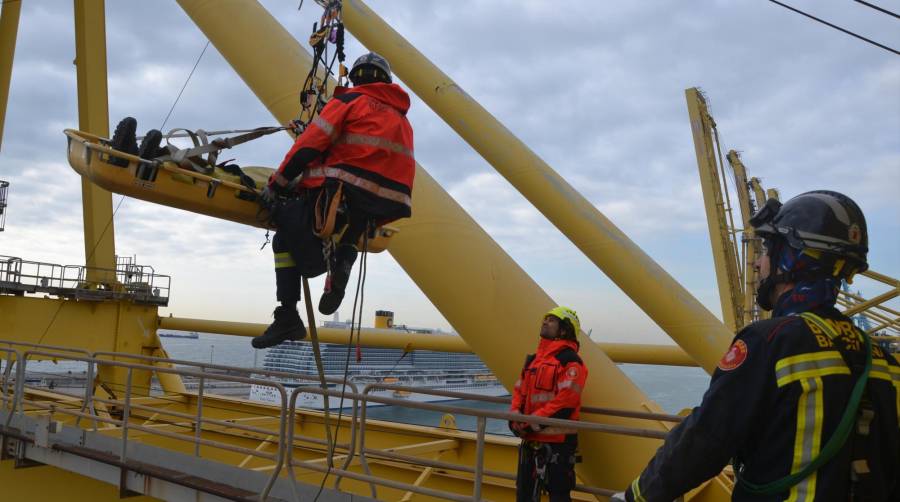 APM Terminals, sede del concurso de rescate de Bomberos de Barcelona