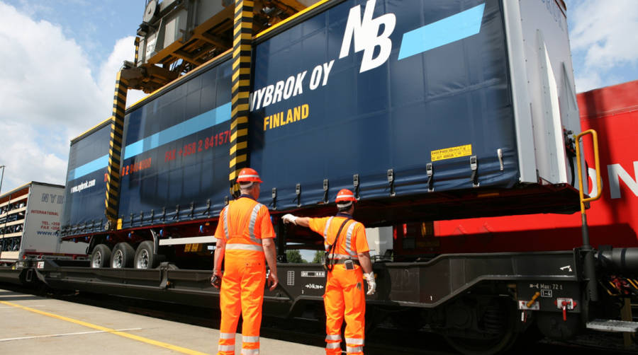 Autopistas ferroviarias.&nbsp;La alternativa a la gran explosi&oacute;n&nbsp;