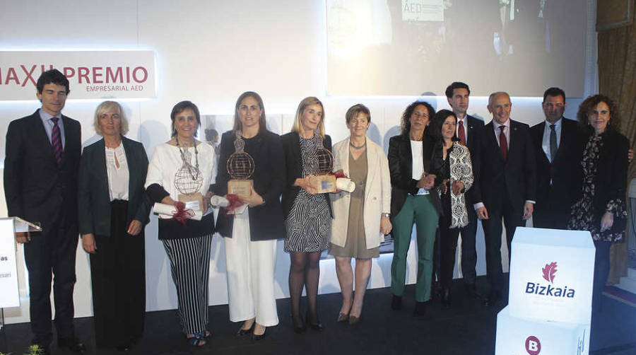 AED premia la labor de Elvira Gallego, terminal manager de Noatum Container Terminal Bilbao