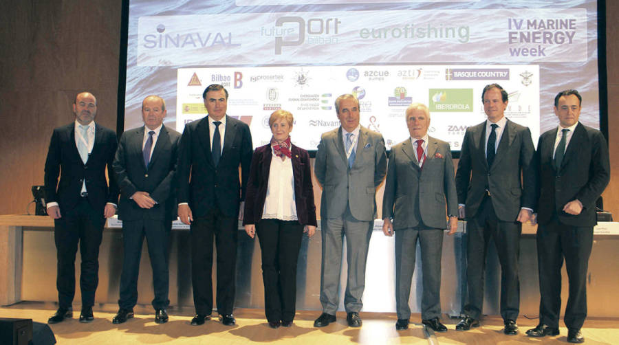 Panel de invitados al acto de inauguraci&oacute;n del II World Maritime Week, celebrado de 12 al 14 de febrero de 2019. Foto J.P.