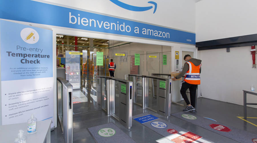 Echa a andar la plataforma log&iacute;stica de Amazon en Alcal&aacute; de Henares