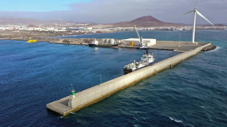 Son tres plazas de personal laboral fijo sujeto a Convenio en el Puerto de Las Palmas, incluyendo Salinetas y Arinaga.