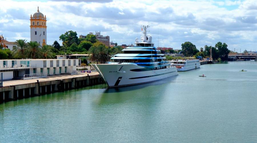 SABA gestionará el aparcamiento del Muelle de las Delicias del Puerto de Sevilla