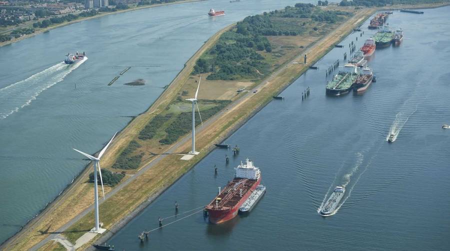 La Autoridad Portuaria de Rotterdam ampl&iacute;a y simplifica el programa de bonificaciones Green Award para el transporte mar&iacute;timo