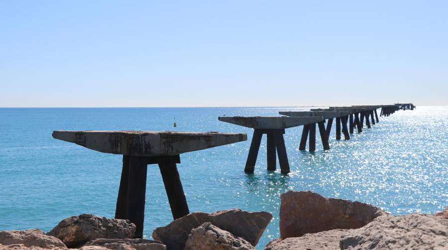 También se están acometiendo los trabajos en la parte marítima de la infraestructura.