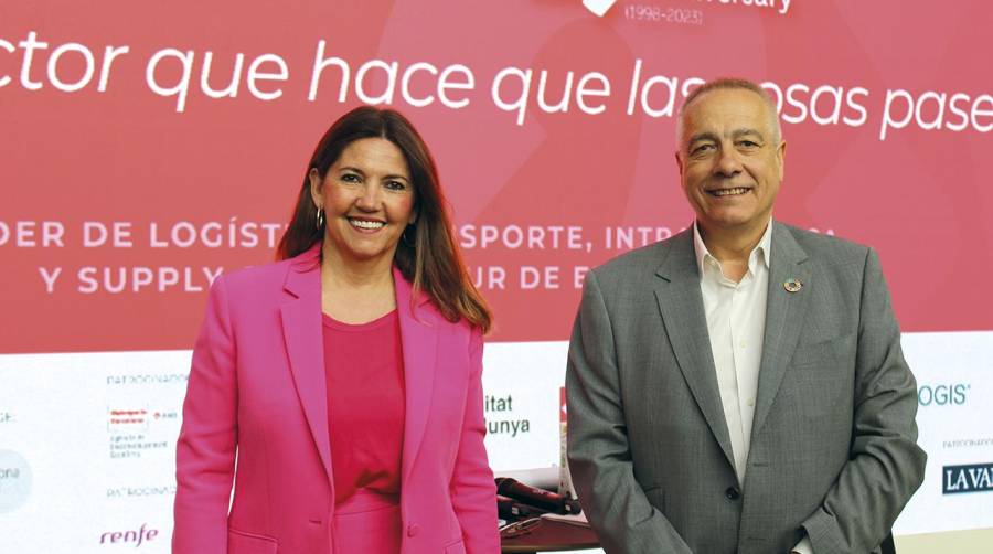 Blanca Sorigué, directora general y Pere Navarro, enviado especial del Estado para el CZFB. Foto: J.P.