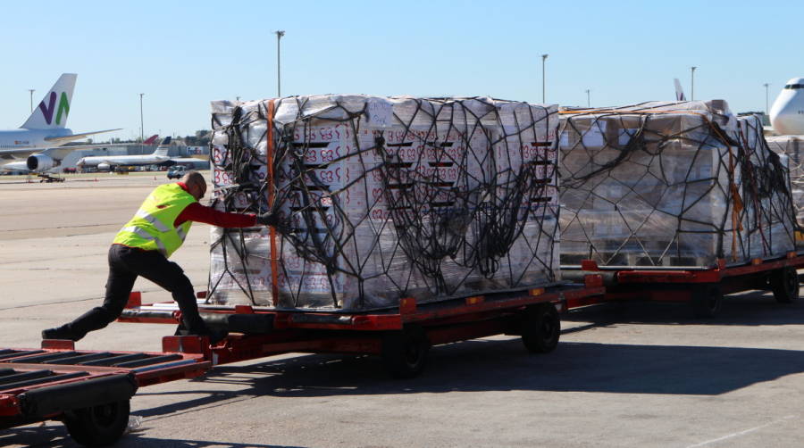 La carga a&eacute;rea pone fin en junio a 68 meses de crecimiento ininterrumpido en Espa&ntilde;a