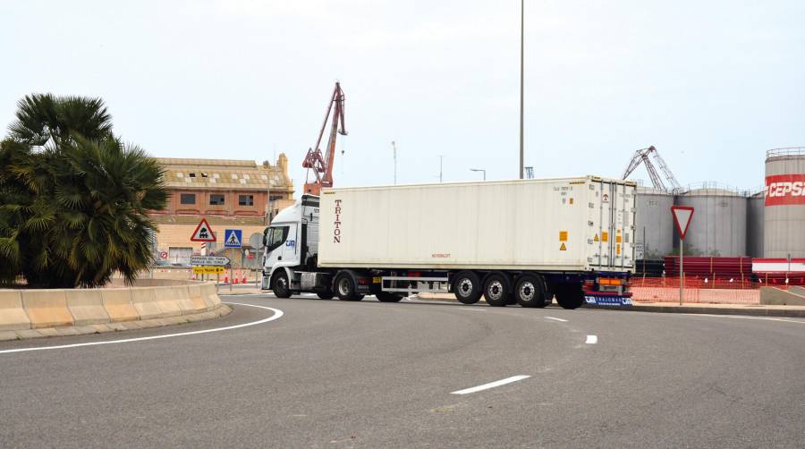 Aumenta la actividad del transporte en los puertos